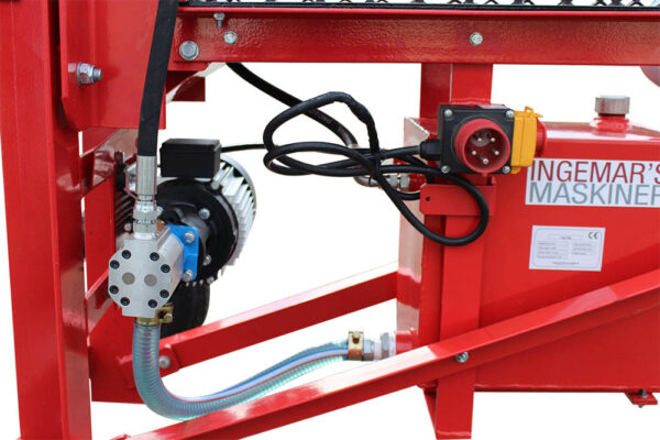 IMG-8215 Halumasin giljotiin (elektrimootoriga) (20t)