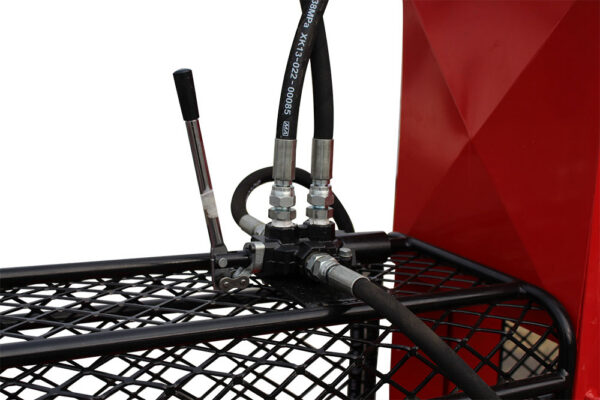 IMG-8217 Halumasin giljotiin (elektrimootoriga) (20t)