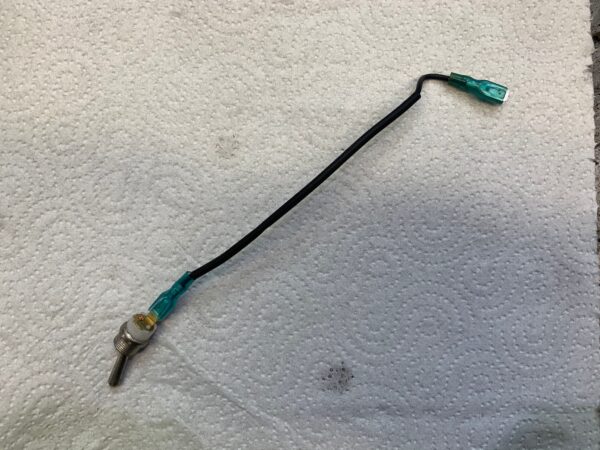 Stop nupp koos juhtmega