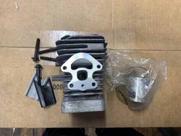 yUyyqwLA Silinder + kolb Husqvarna 235