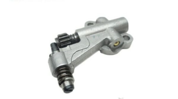 C022-000121 Õlipump | Echo CS-490ES/500ES/501