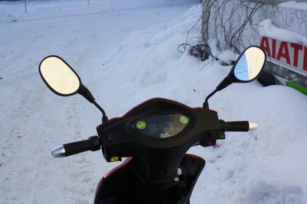 Volta elektriroller Elektriroller Revolux VM4 3-rattaline (koos korviga)