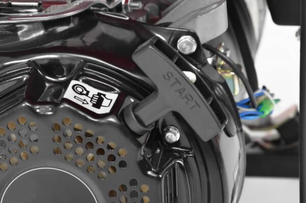 Elektrigeneraator Hecht GG 3300W (ratastel ja käepidemega)