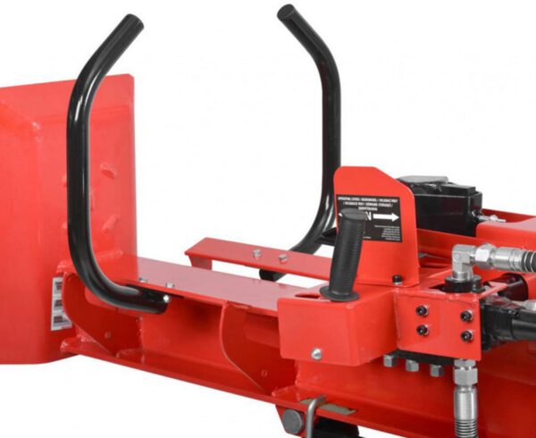 Puulõhkuja haagisel HECHT 6422 (bensiinimootoriga) (22t)