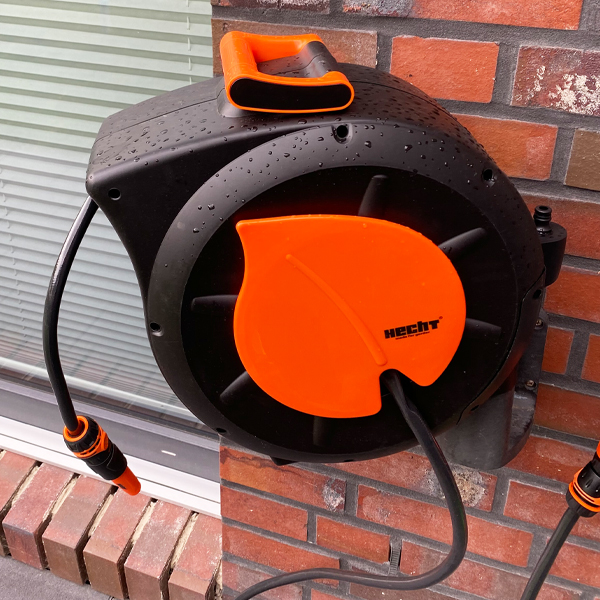 HECHT-08666-2 Voolikurull 20M (seinale kinnitatav)