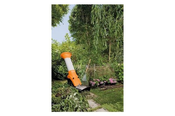 gh-ghe250s-aw-001 Oksa- ja aiajäätmete purustaja Stihl GHE 250
