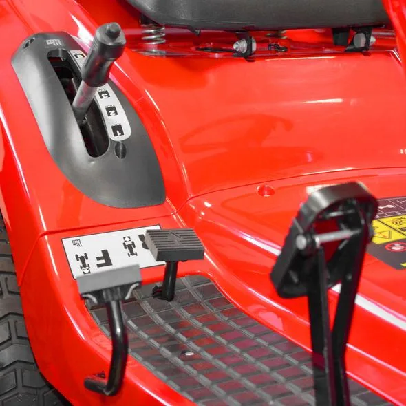 Kogujaga murutraktor Hecht 5176 + mootoriõli