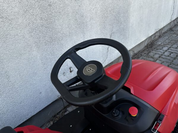 IMG_5058 Kogujaga murutraktor Hecht 5196 + mootoriõli + akulaadija