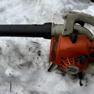 Lehepuhur varuosadeks - Stihl SH 56