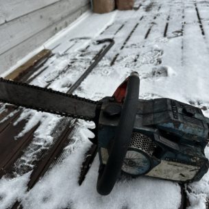 Mootorsaag varuosadeks - Homelite