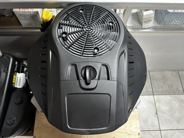 IMG_4712 Murutraktori mootor Stiga ST650 V-TWIN (10.6kW)