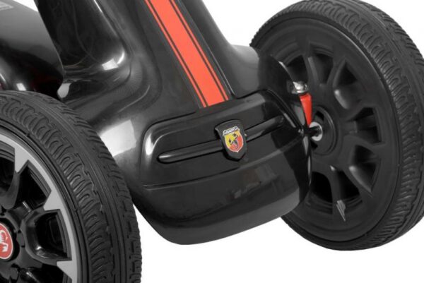 Pedaalidega kartauto ABARTH