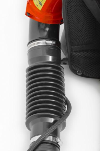 Seljaskantav lehepuhur Hecht 943